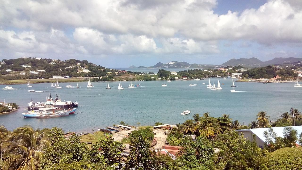 Bayside Villa St. Lucia Кастри Екстериор снимка